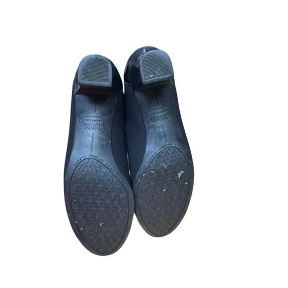 "MUNRO" Black Pumps 2" Chunky Heel Slip On SZ 9.5 Office Librarian Minimalist - Picture 11 of 13